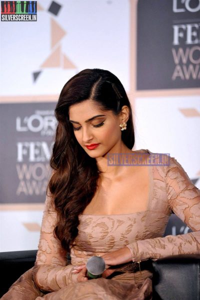 Sonam Kapoor at Loreal Launch Event Photos