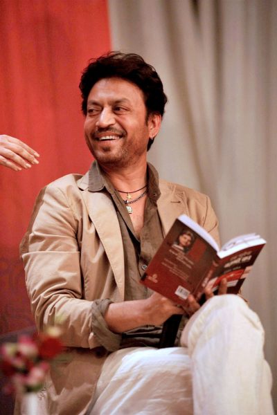 Irshad Kamil's Ek Maheena Nazmon Ka Book Photos