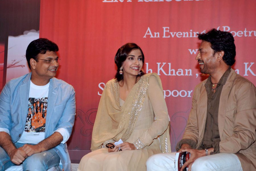 Actress Sonam Kapoor at Irshad Kamil's Ek Maheena Nazmon Ka Book Launch