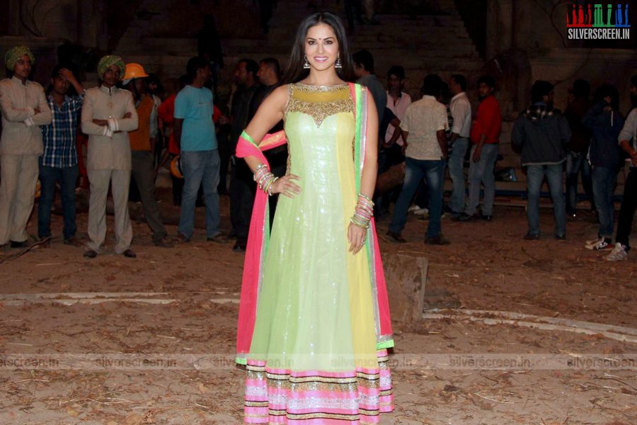 Sunny Leone at Leela Movie Shooting Spot Photos