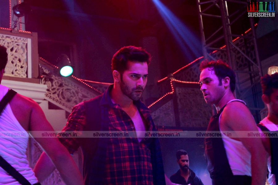 Varun Dhawan at Badlapur Movie Promotion at CID Sets Photos