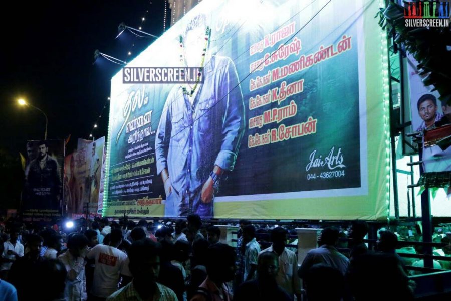 Yennai Arindhaal Release Celebrations at Kasi Theater in Chennai