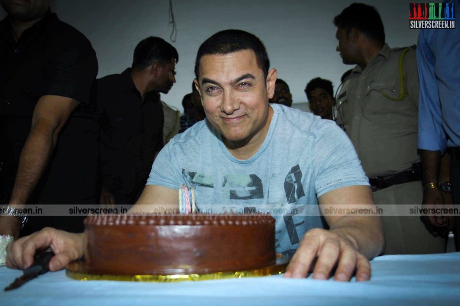 Aamir Khan's 50th Birthday Celebrations Photos