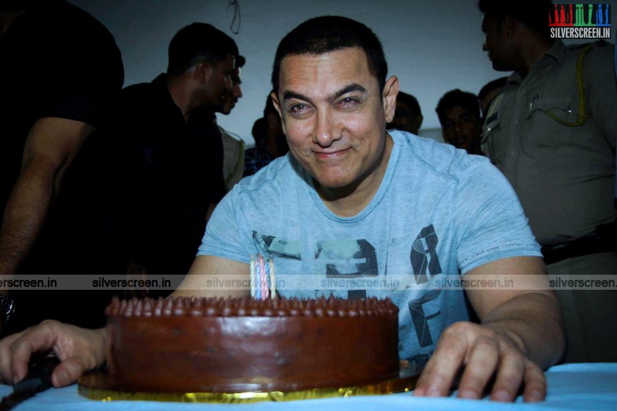 Aamir Khan's 50th Birthday Celebrations Photos