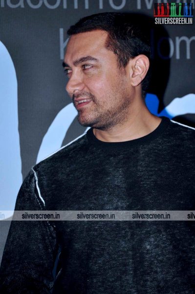 Aamir Khan Launches Margarita With a Straw First Look