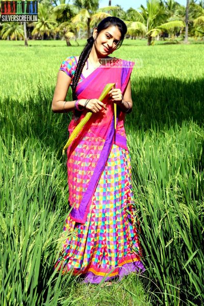 Actress Sruthi Varma Photos