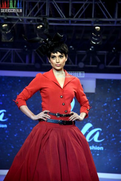 Kangana Ranaut walks the ramp for Birla Cellulose LIVA launch