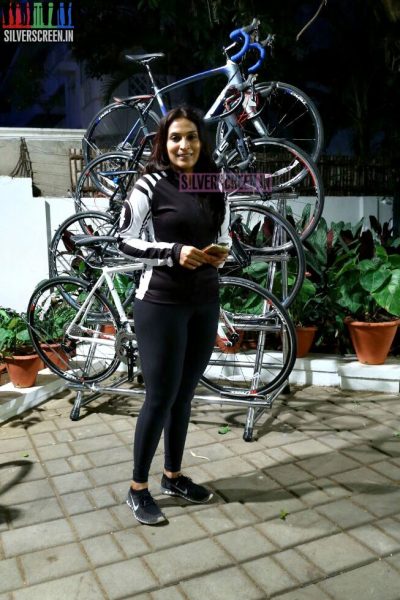 milind-soman-at-the-launch-of-g3-womens-cycling-group-photos-021.jpg