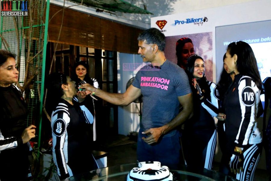 milind-soman-at-the-launch-of-g3-womens-cycling-group-photos-029.jpg