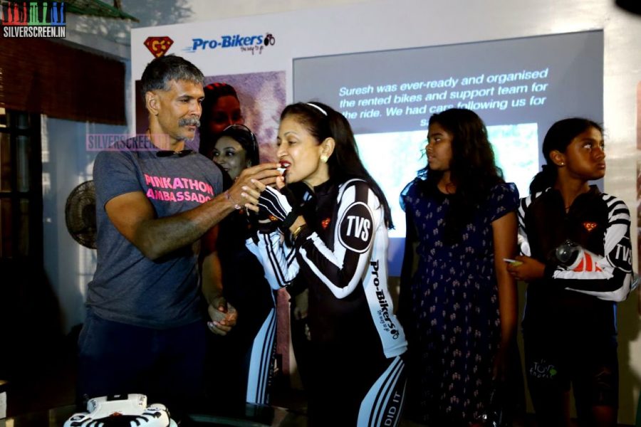milind-soman-at-the-launch-of-g3-womens-cycling-group-photos-030.jpg
