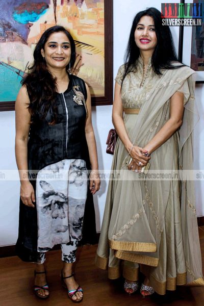 Pooja Batra and Deepti Bhatnagar at an Art Preview of Artist Rekha Rana