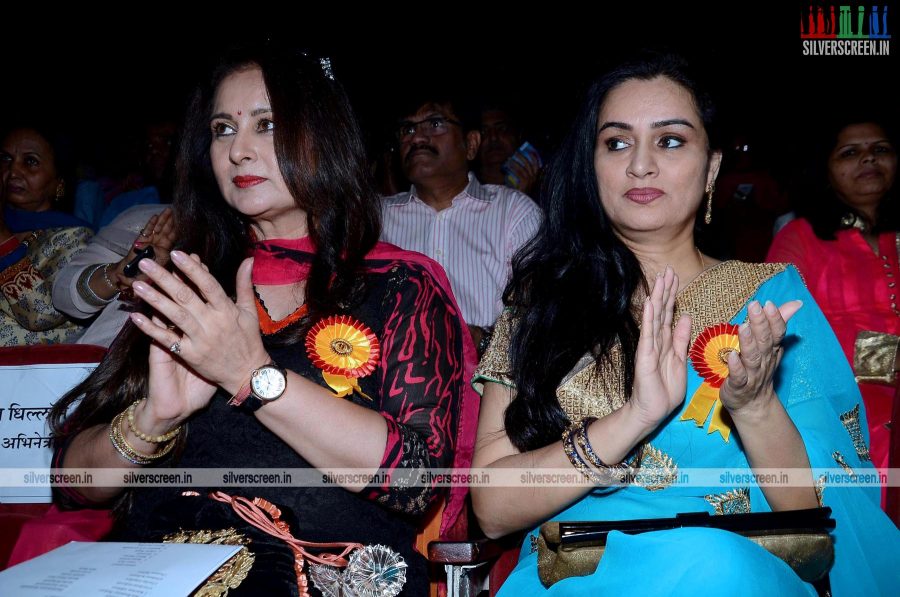 poonam-dhillon-and-padmini-kolhapure-at-the-being-woman-event-photos-006.jpg