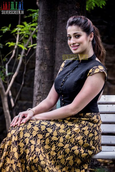 Raai Laxmi HQ Photos