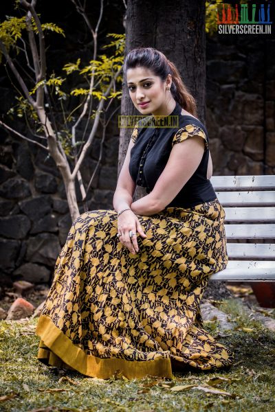 Raai Laxmi HQ Photos