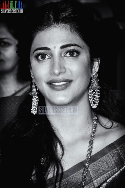 Shruti Haasan at Uttama Villain Telugu Audio Launch