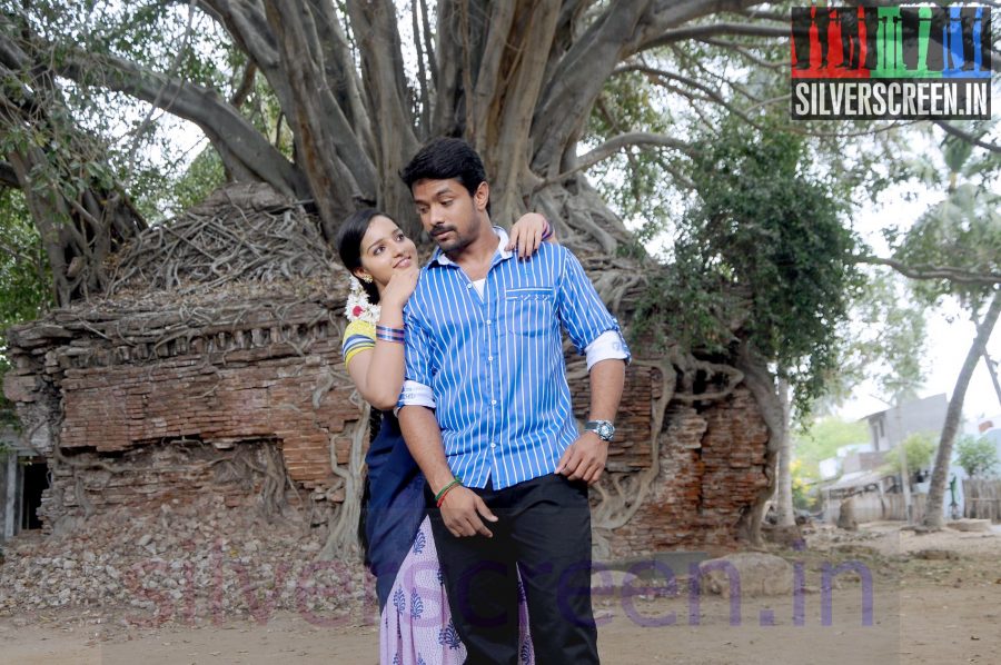 Vetthu Vettu Movie Stills