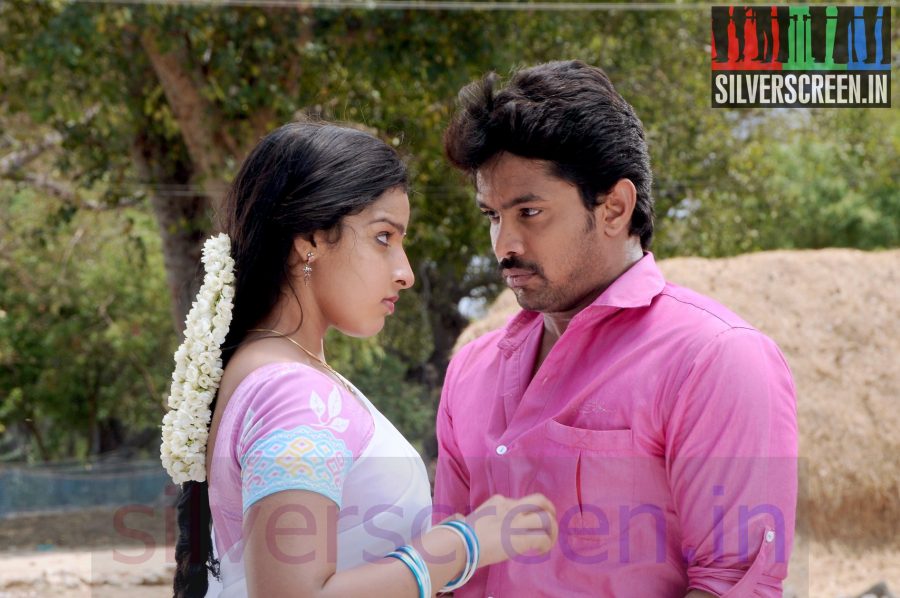 Vetthu Vettu Movie Stills