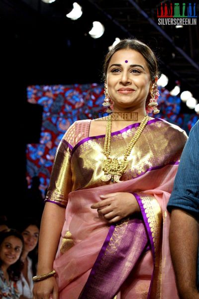 Vidya Balan at Lakeme Fashion Week Summer 2015 for Gaurang