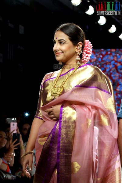 Vidya Balan at Lakeme Fashion Week Summer 2015 for Gaurang