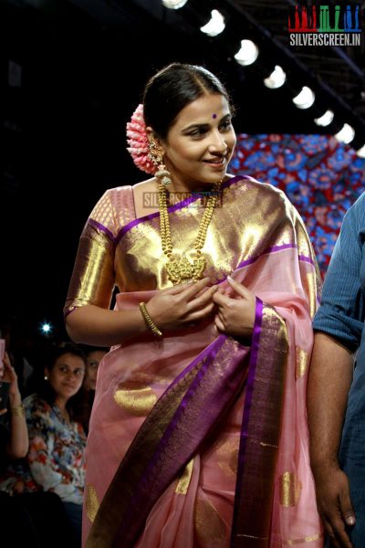 Vidya Balan at Lakeme Fashion Week Summer 2015 for Gaurang