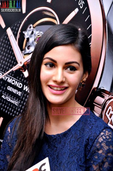 Amyra Dastur Felicitated at Raymond Weil Store