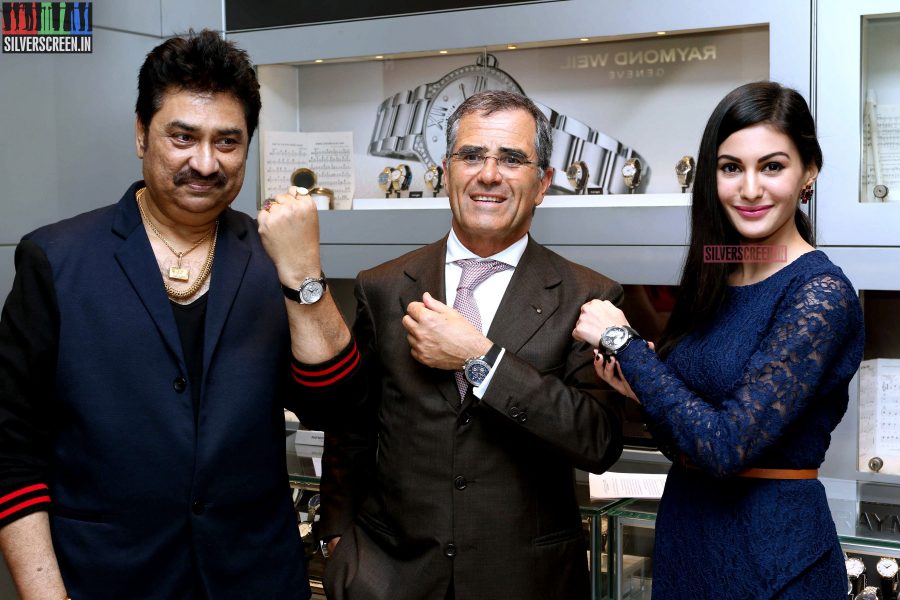 Amyra Dastur Felicitated at Raymond Weil Store