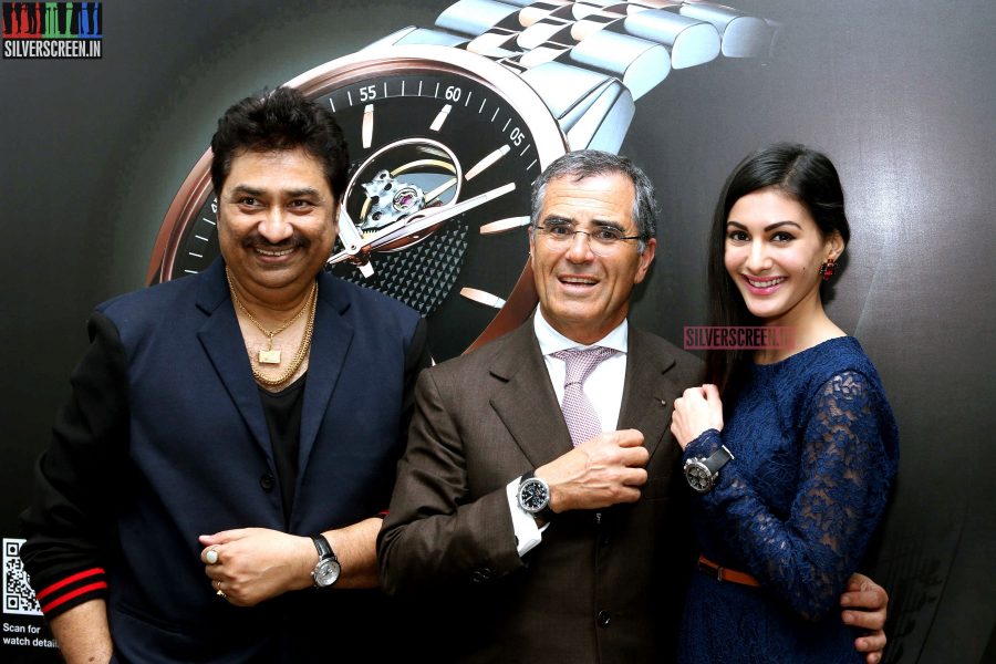 Amyra Dastur Felicitated at Raymond Weil Store