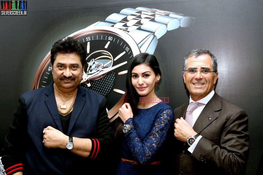 Amyra Dastur Felicitated at Raymond Weil Store