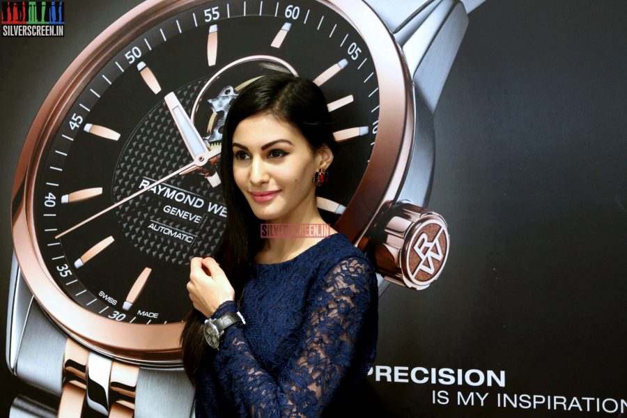 Amyra Dastur Felicitated at Raymond Weil Store