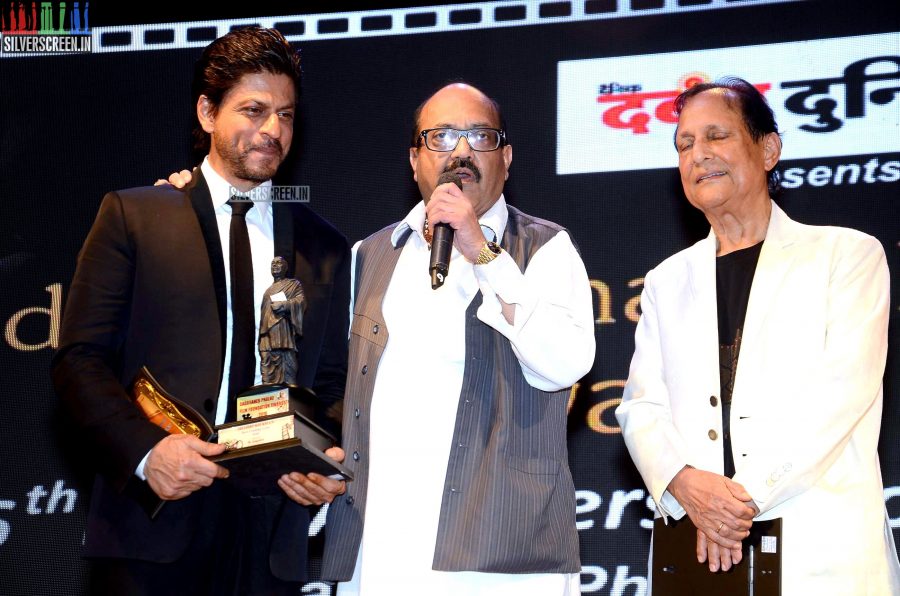 Shahrukh Khan at Dadasaheb Phalke Film Foundation Award