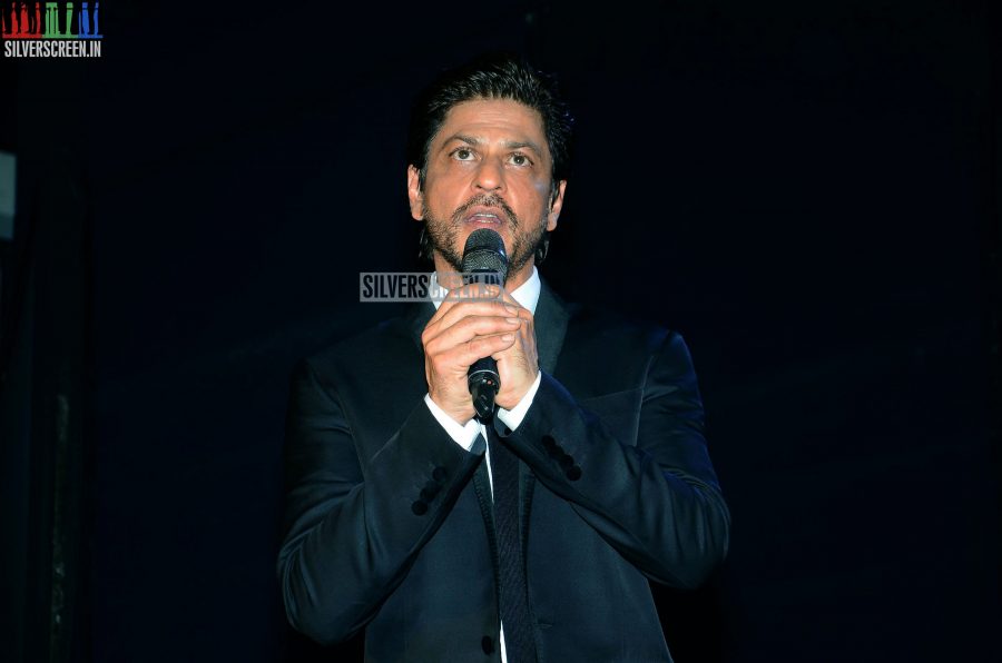 Shahrukh Khan at Dadasaheb Phalke Film Foundation Award