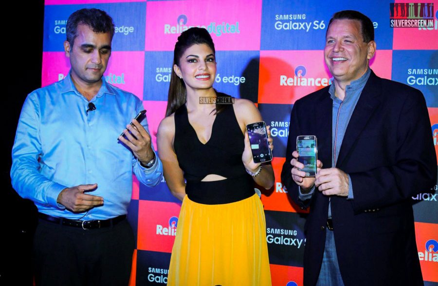 Jacqueline Fernandez launches Samsung Galaxy S6 & S6 Edge Phones