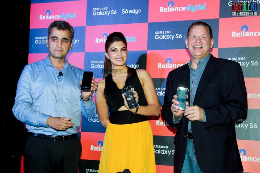 Jacqueline Fernandez launches Samsung Galaxy S6 & S6 Edge Phones