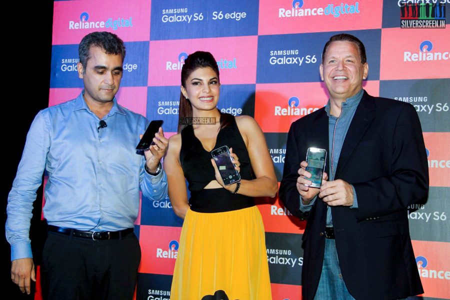 Jacqueline Fernandez launches Samsung Galaxy S6 & S6 Edge Phones