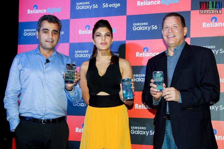 Jacqueline Fernandez launches Samsung Galaxy S6 & S6 Edge Phones