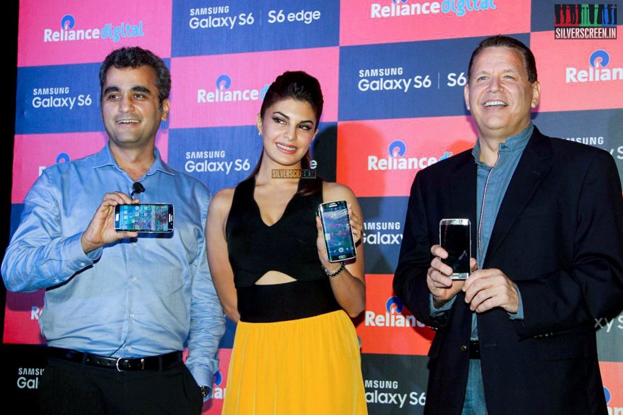 Jacqueline Fernandez launches Samsung Galaxy S6 & S6 Edge Phones