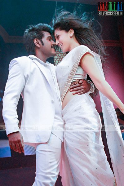 Kanchana 2 Movie Stills