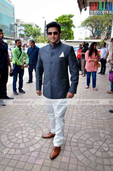 Madhavan Launches Tanu Weds Manu Returns Trailer