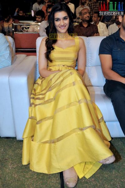 Kriti Sanon at Dochay Audio Launch Photos