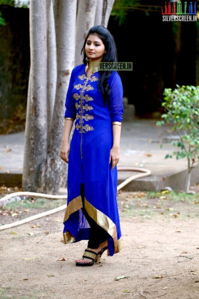 Actress Reshmi Menon at the Natpathigaram – 79 Movie Audio Launch Photos