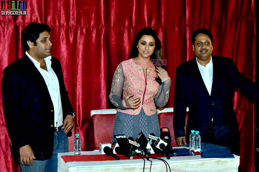 Parineeti Chopra Launches Siyaram's SIYA Fashion Brand