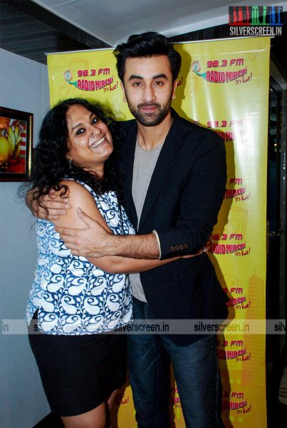 Ranbir Kapoor Promotes Bombay Velvet at Radio Mirchi