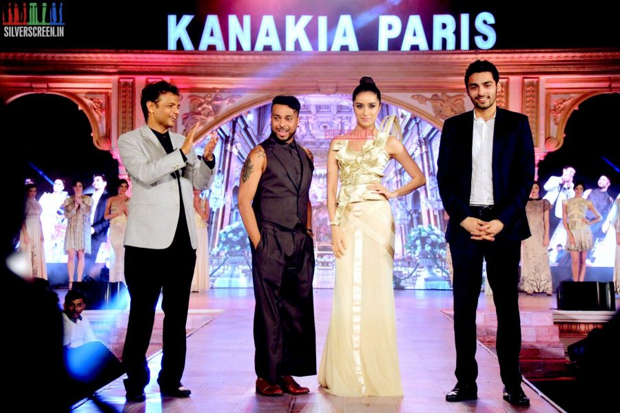 Kanakia Paris Eiffel Tower replica unveiling in Mumbhai with Shraddha Kapoor/Ken Ferns Show