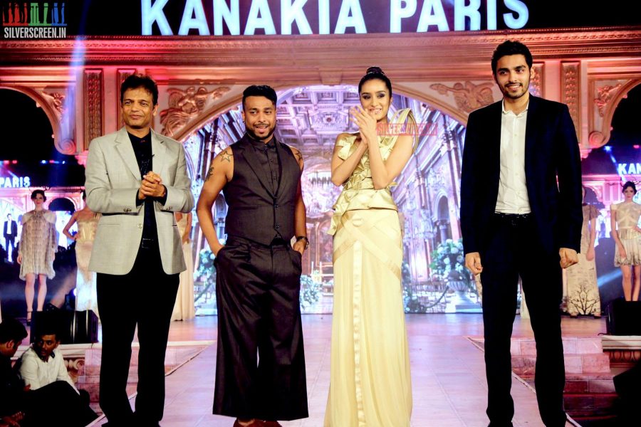 Kanakia Paris Eiffel Tower replica unveiling in Mumbhai with Shraddha Kapoor/Ken Ferns Show