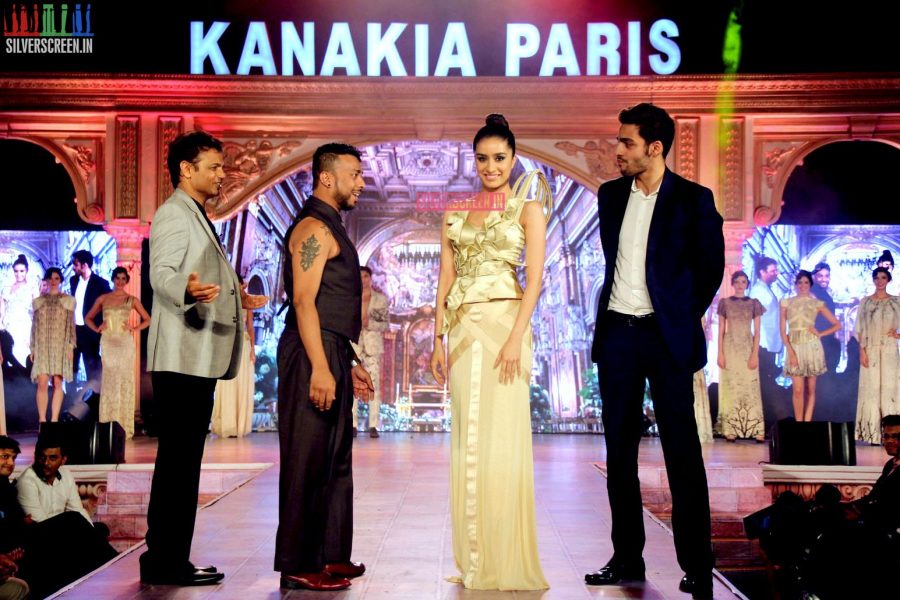 Kanakia Paris Eiffel Tower replica unveiling in Mumbhai with Shraddha Kapoor/Ken Ferns Show