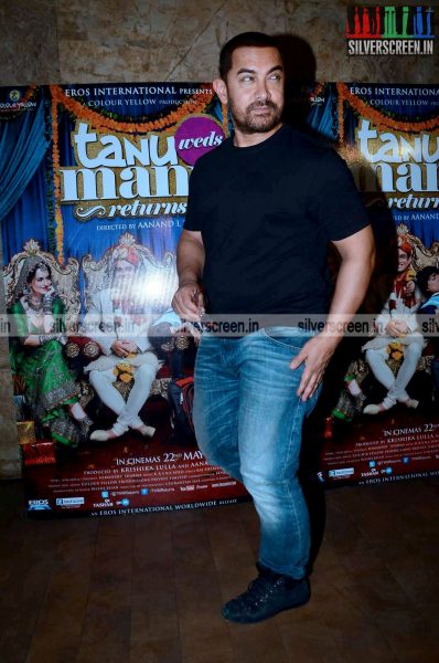 Aamir Khan at Tanu Weds Manu Returns Premiere