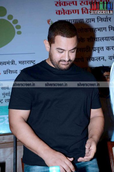 Aamir Khan Launches Swachhata Saptapadi