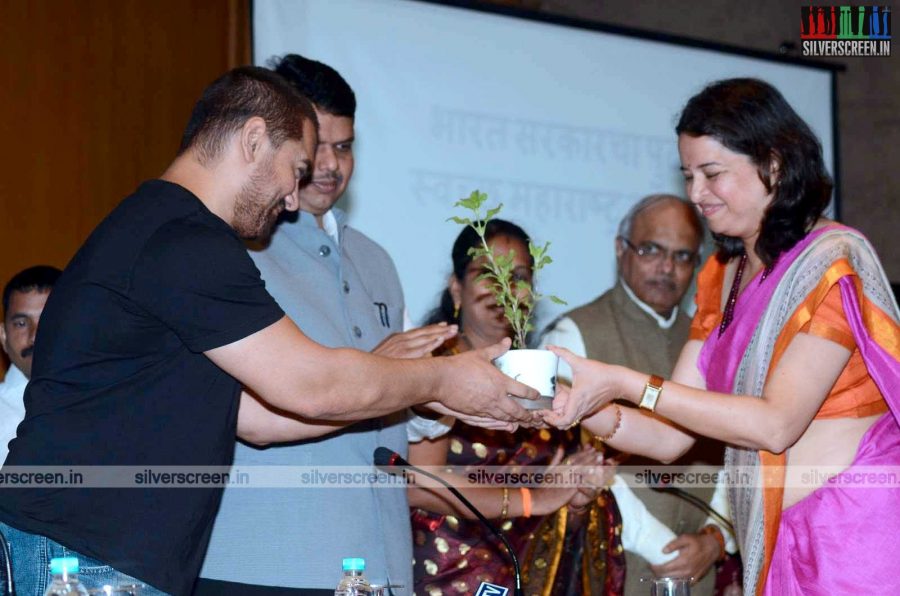 Aamir Khan Launches Swachhata Saptapadi