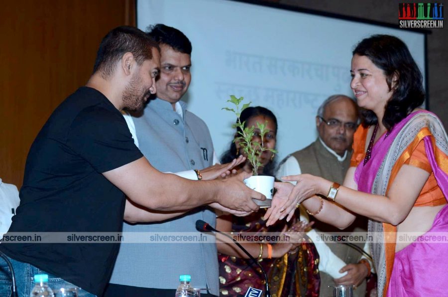 Aamir Khan Launches Swachhata Saptapadi