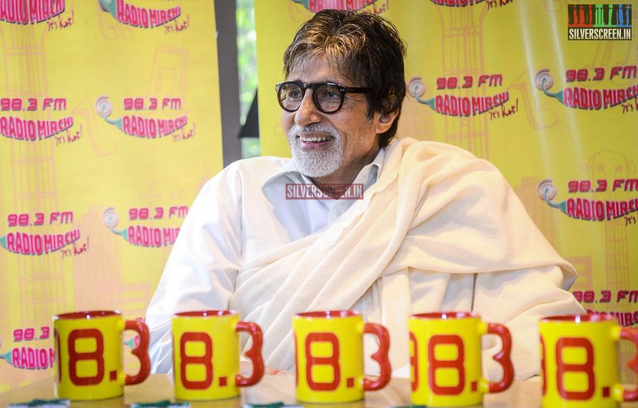 Amitabh Bachchan Promotes Piku at Radio Mirchi